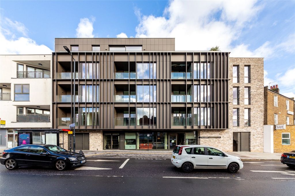 Property photo 2 of 14 Picture No. 16