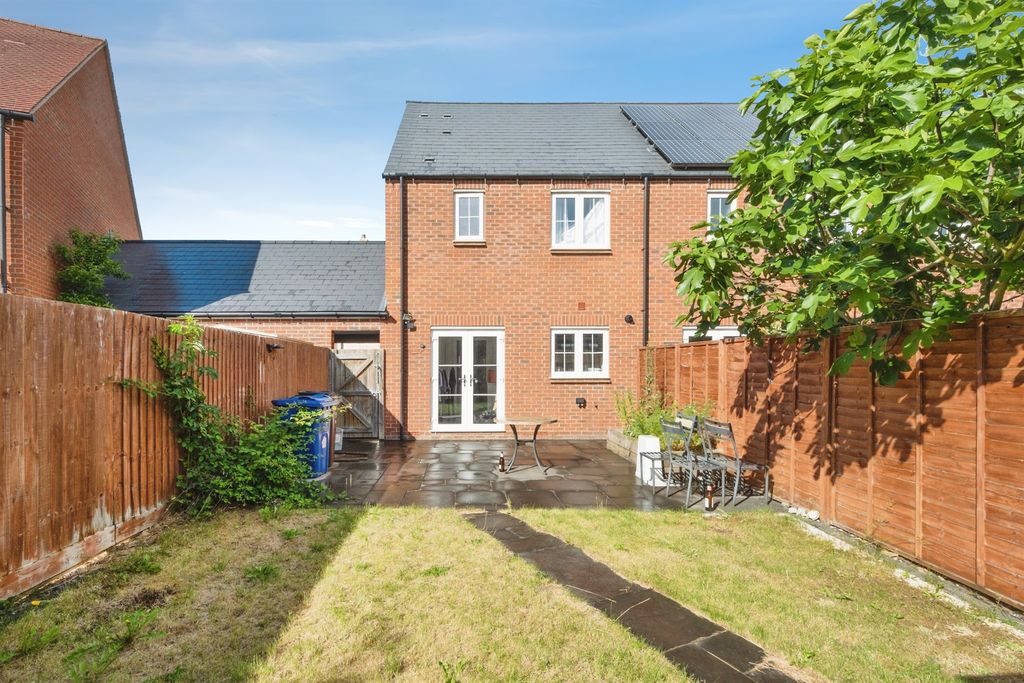 Property photo 2 of 14