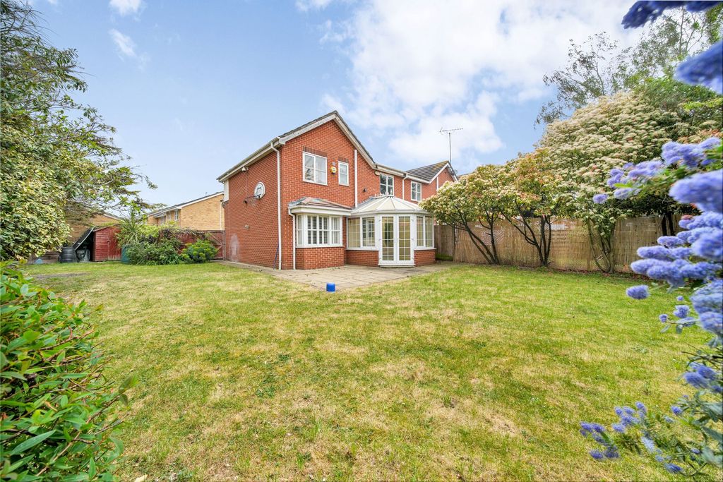 Property photo 2 of 23