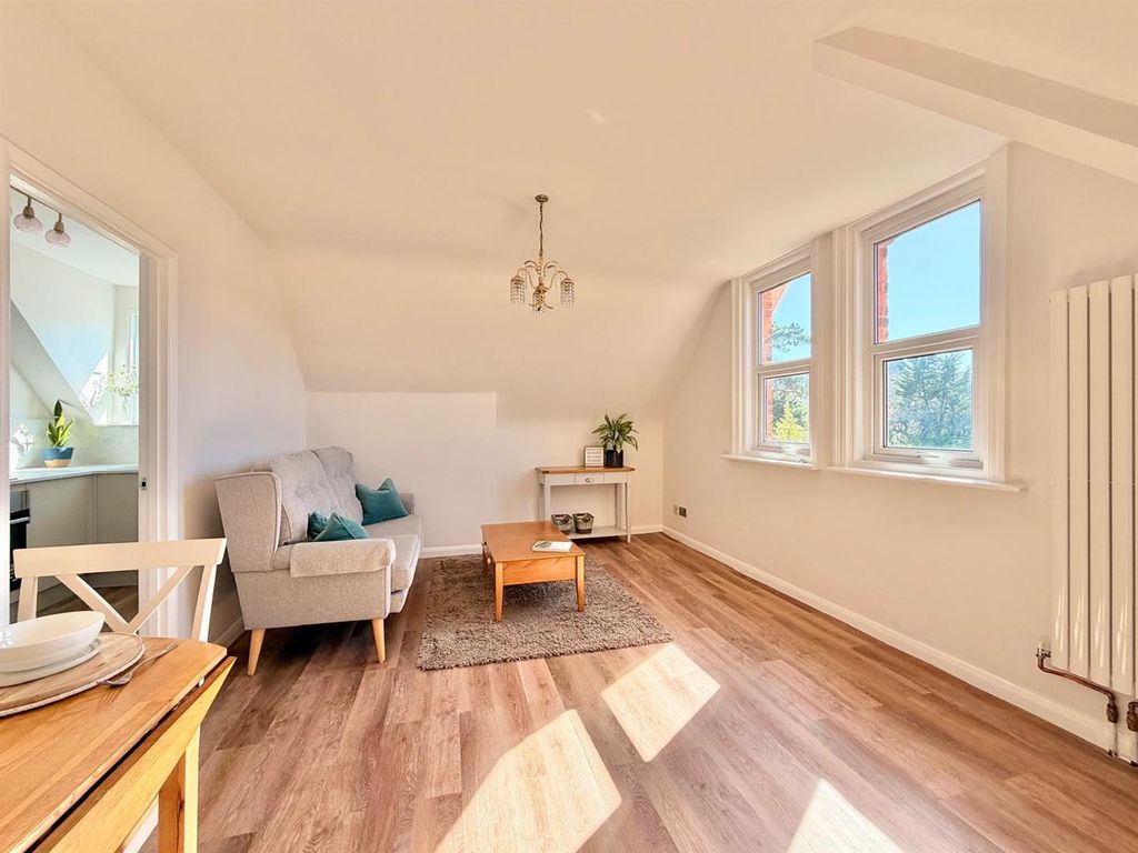 Property photo 2 of 18 6.Jpg