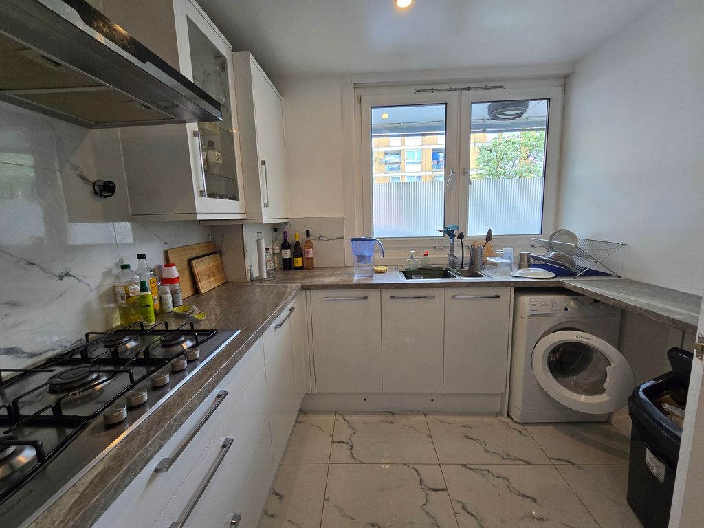 Property photo 3 of 26