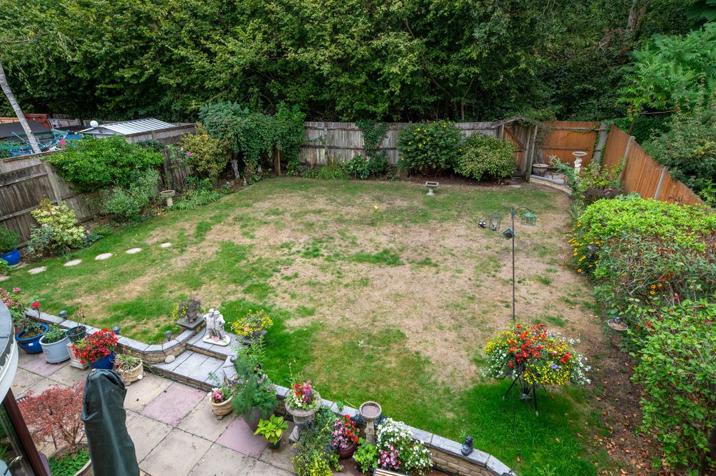 Property photo 3 of 21 Photo 7