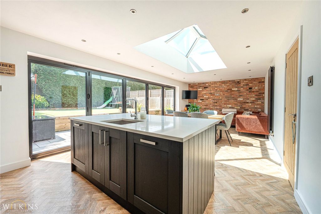 Property photo 3 of 42 Picture No. 26