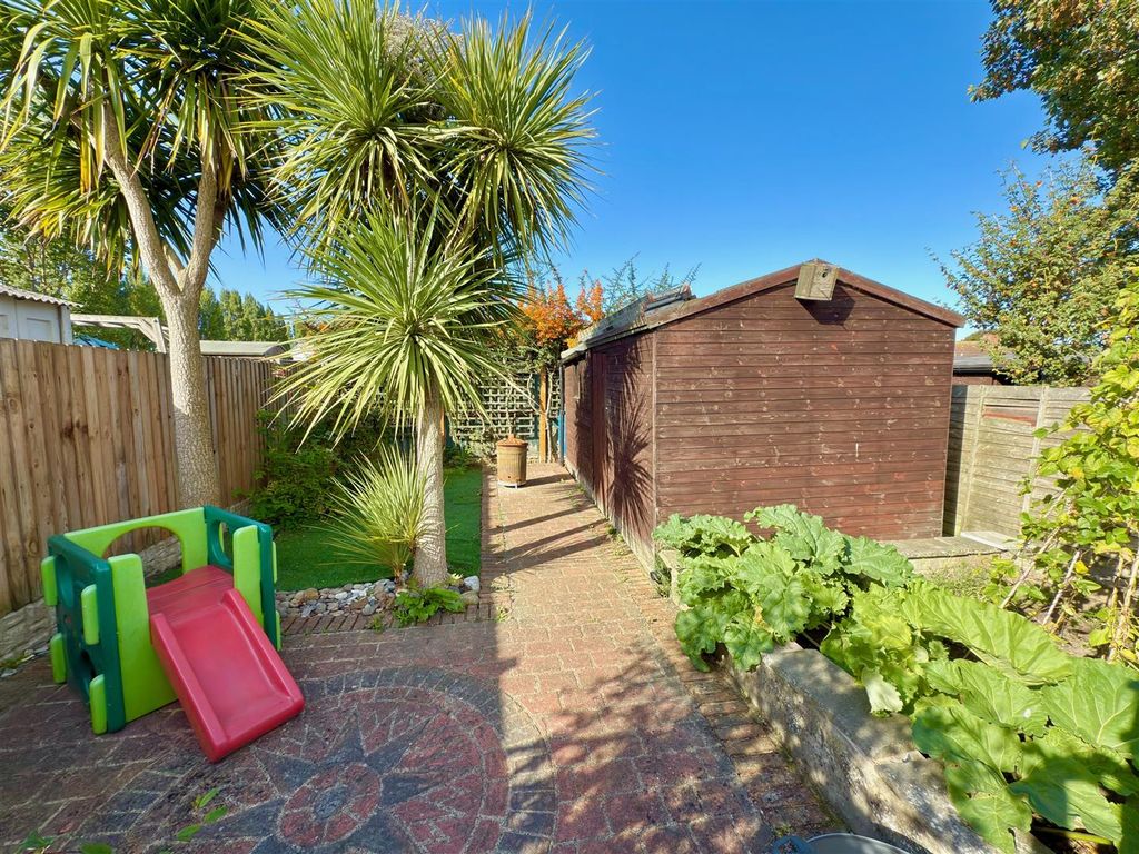 Property photo 2 of 21 Garden Rear.Jpg