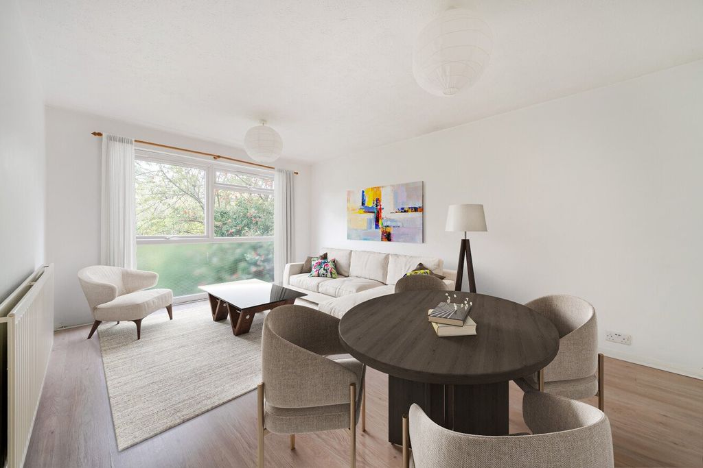 Property photo 1 of 8 Picture No. 34