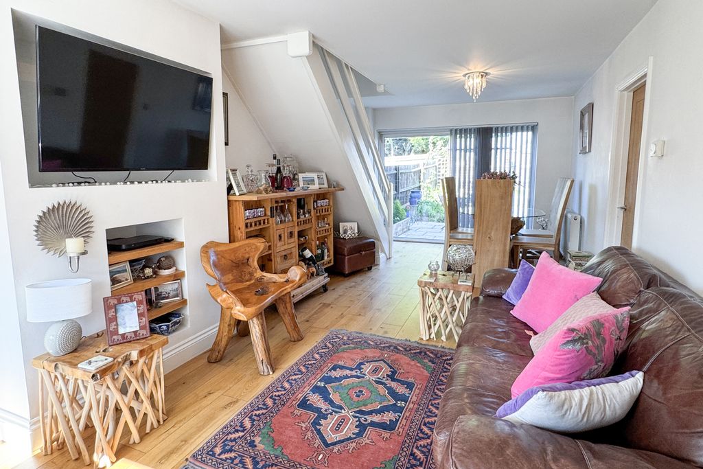 Property photo 2 of 17 2.Jpg