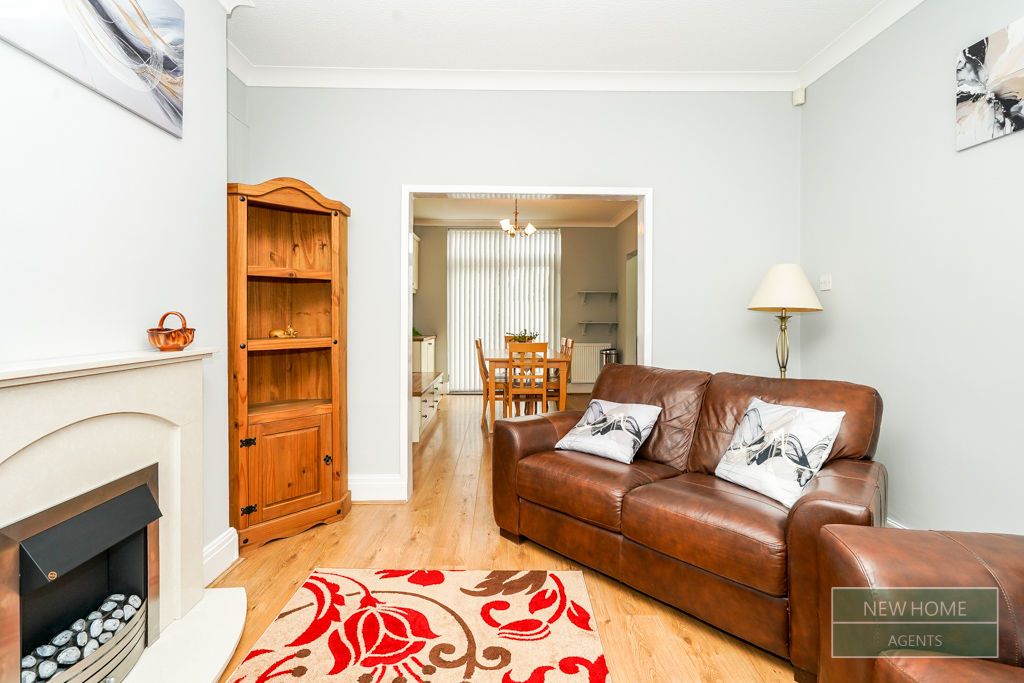 Property photo 2 of 17 Photo 8