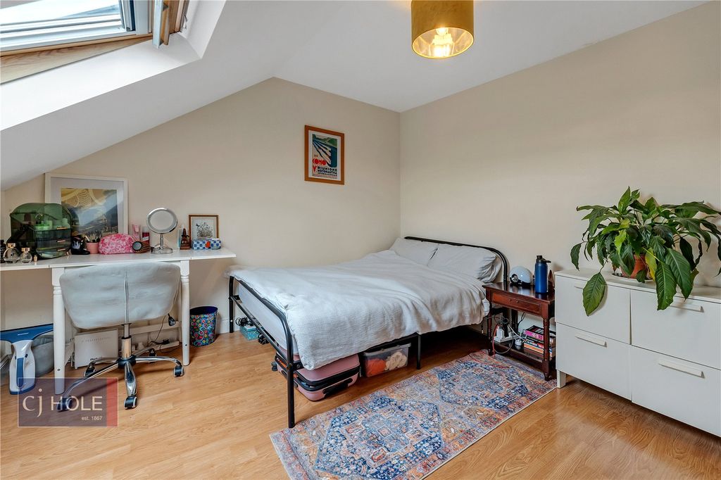 Property photo 2 of 8 Picture No. 05