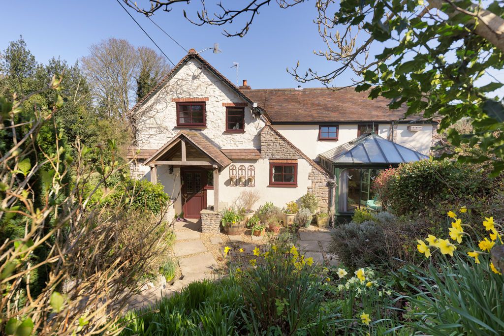 Property photo 1 of 31 Photo 34