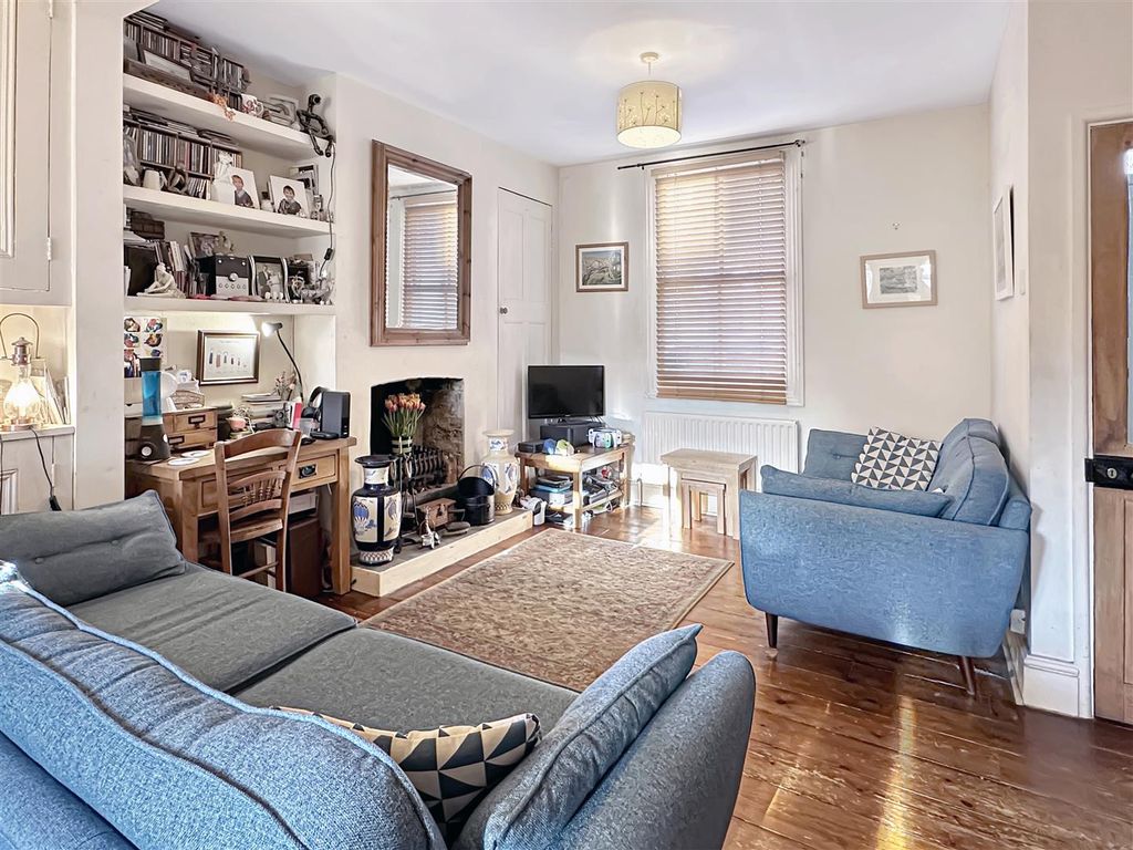 Property photo 2 of 14 Img (2).Jpg