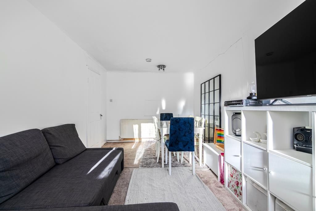 Property photo 2 of 16 Ily_5545-Hdr Copy.Jpg