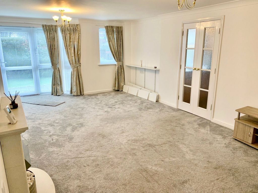 Property photo 3 of 14 Picture No. 11