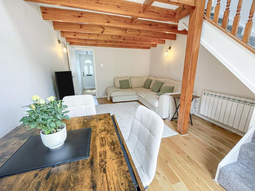 Property photo 3 of 11 Tlc_322Ea066-Af94-4A64-9698-Bbed24Ec0612_11A8566.J