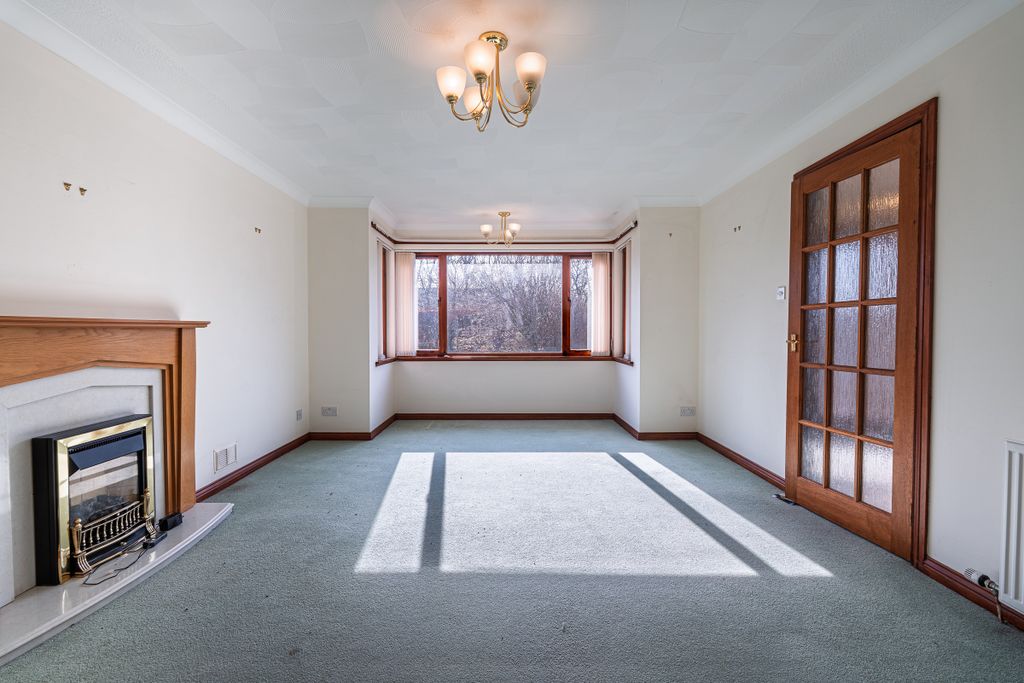 Property photo 2 of 46