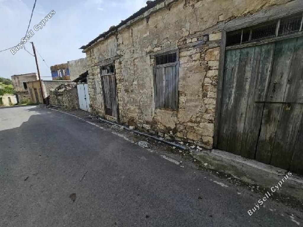 Property photo 3 of 7