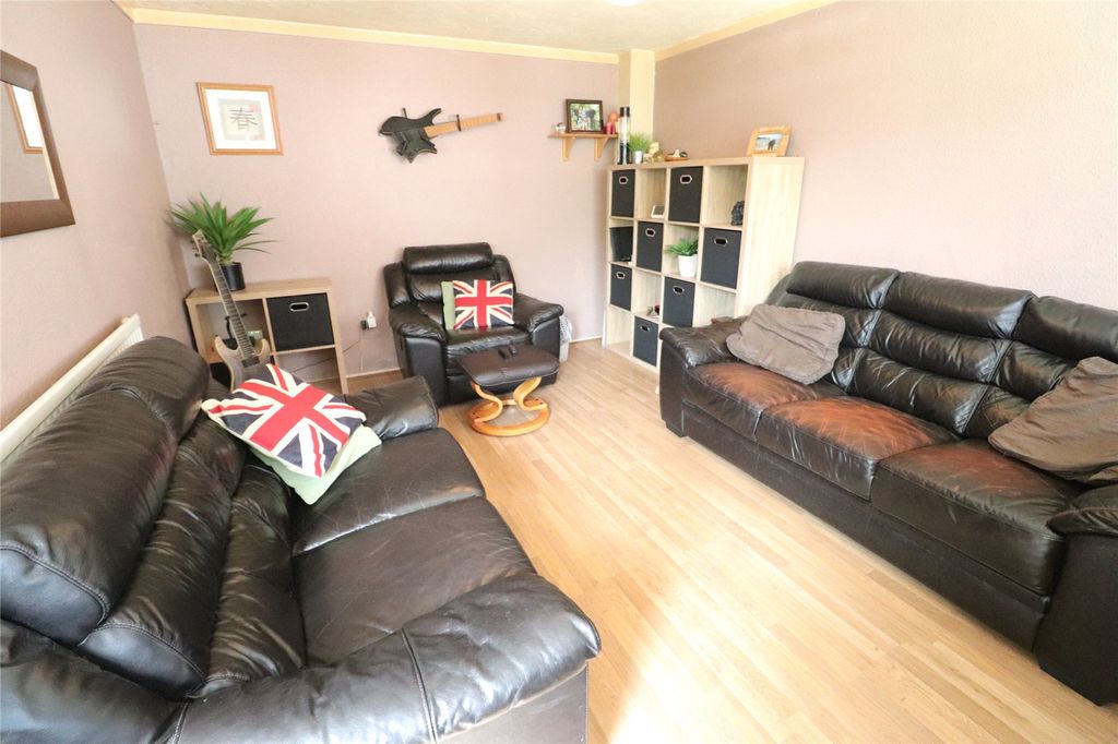 Property photo 3 of 14 Picture No. 08