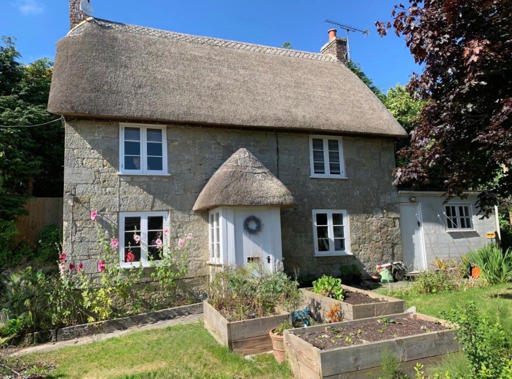 Property photo 1 of 10