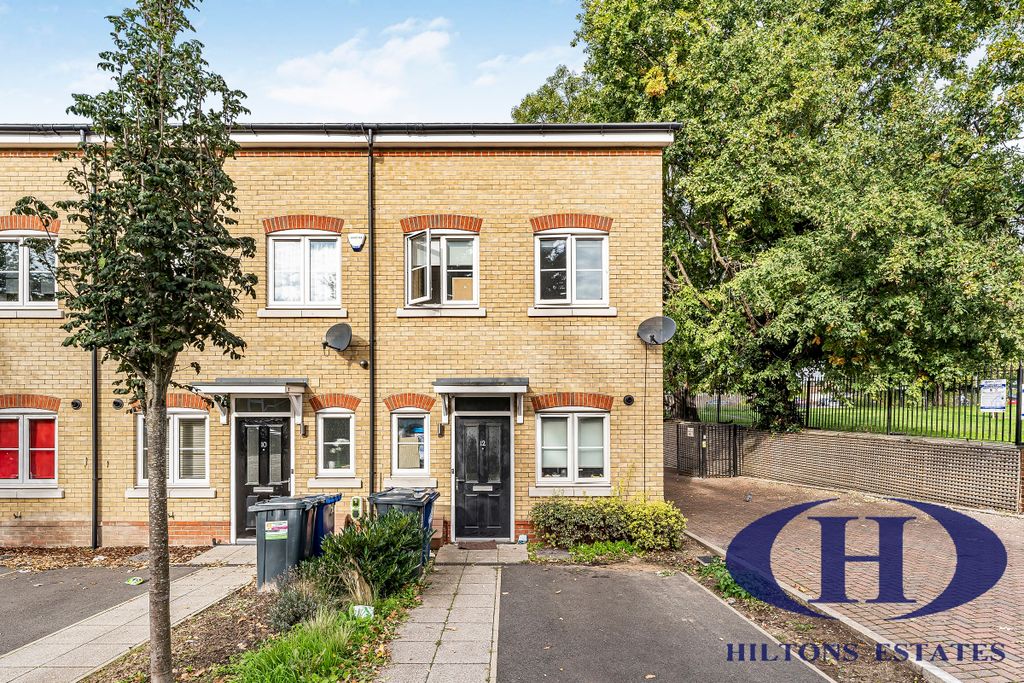 Property photo 1 of 7