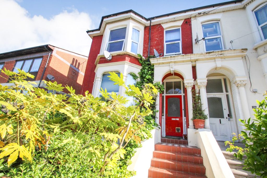 Property photo 1 of 15 1642191