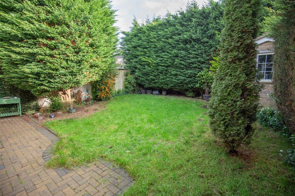 Property photo 2 of 25 Picture No. 26