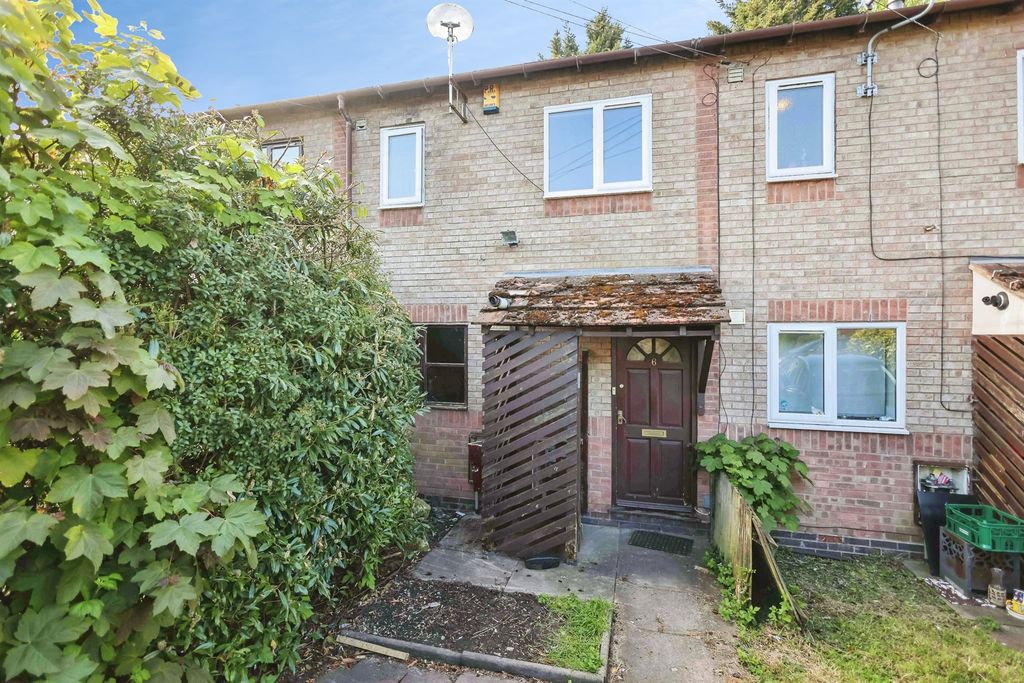 Property photo 2 of 12
