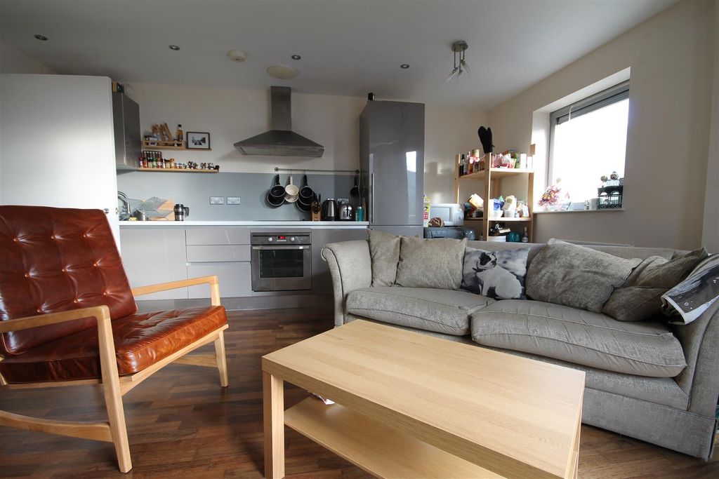 Property photo 1 of 6 1.Jpg