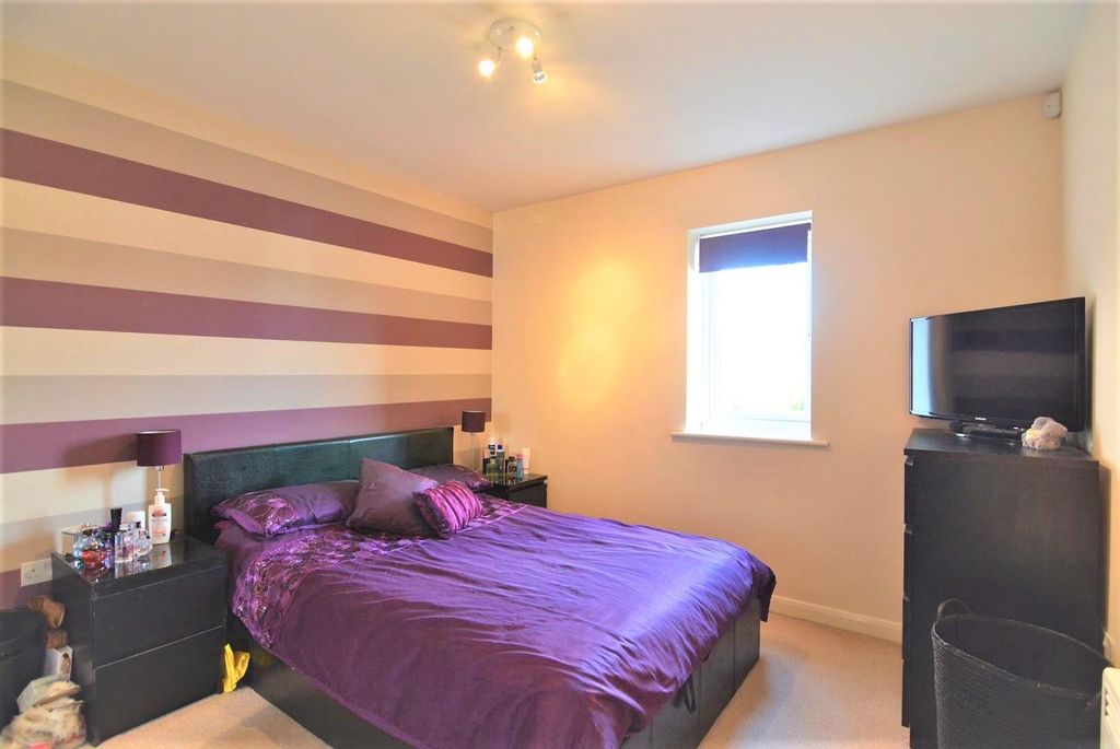 Property photo 2 of 5 Ifcirltg__Bcyfcsm5Gzargmznq.Jpg