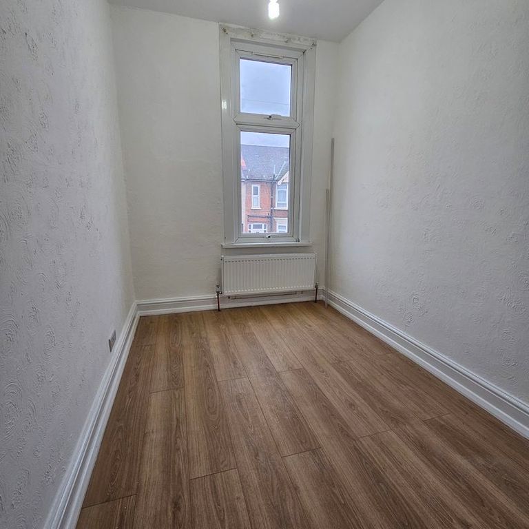 Property photo 3 of 4 Bedroom