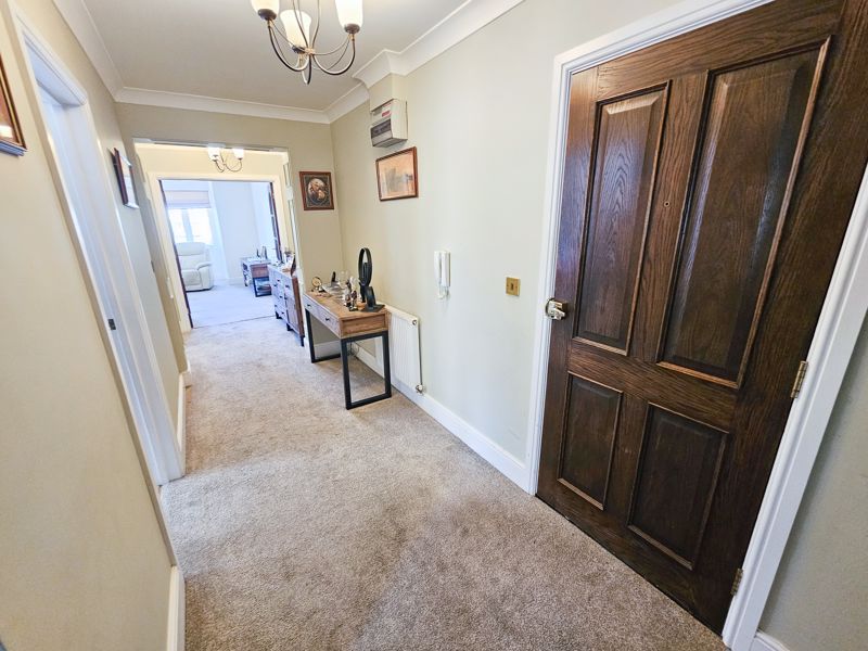 Property photo 3 of 11 Photo 7