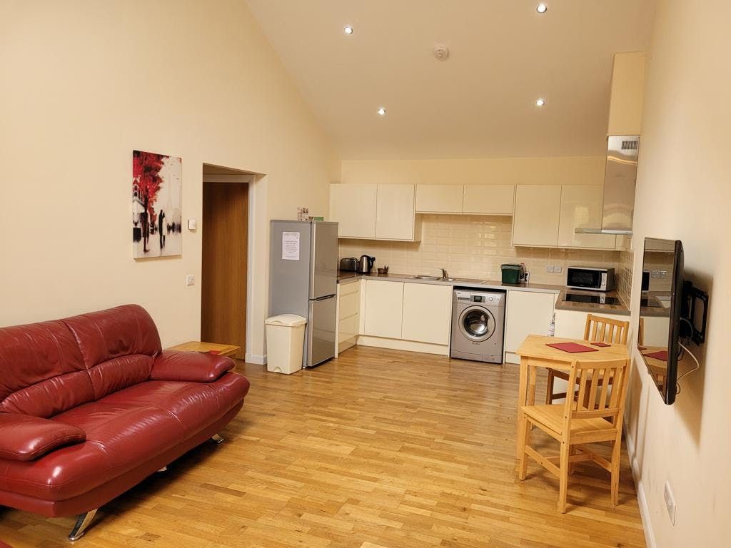 Property photo 3 of 30 Image 4