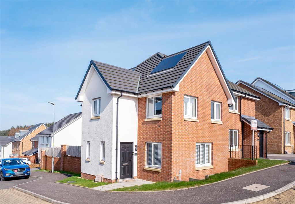 Property photo 1 of 27 Front1