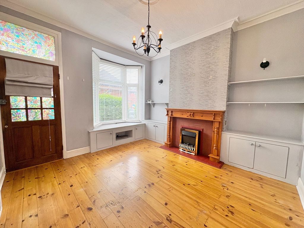 Property photo 3 of 13