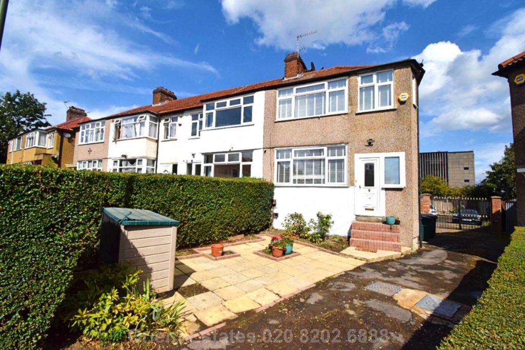 Property photo 1 of 8