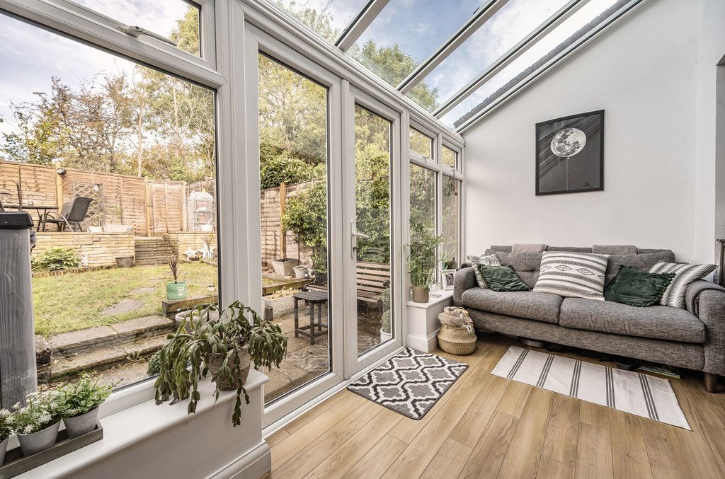 Property photo 3 of 19 1347990-14-68B804...
