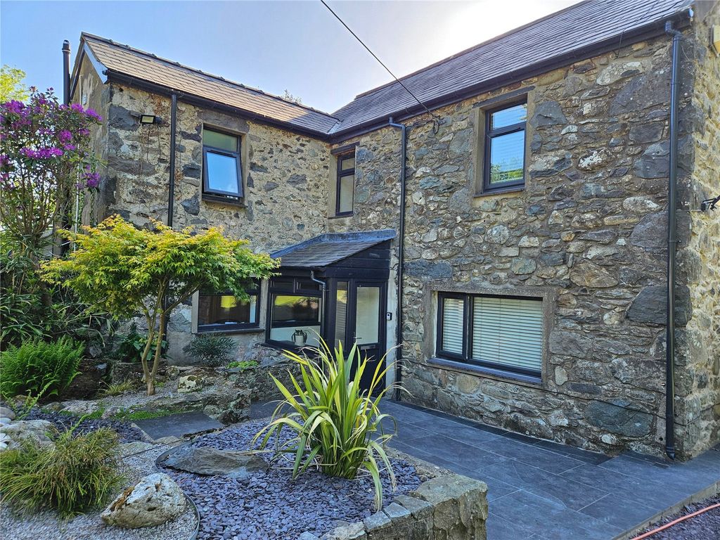 Property photo 1 of 39 Picture No. 79