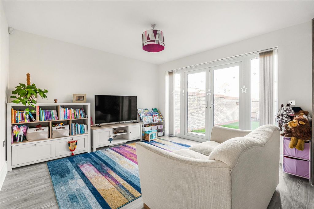 Property photo 2 of 30 15_69090.Jpg