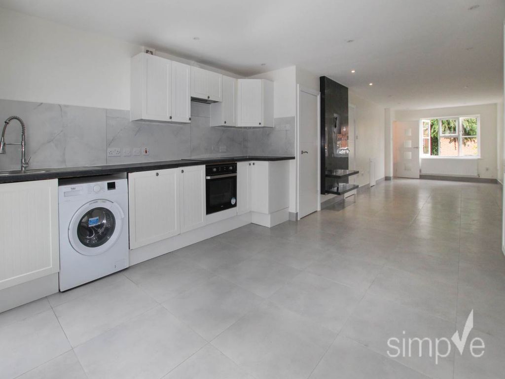 Property photo 3 of 16 Img_4521