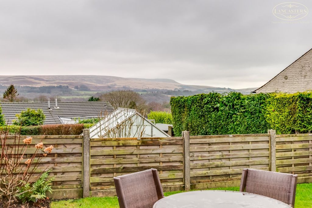 Property photo 2 of 23 View