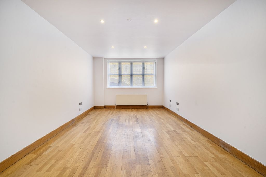 Property photo 2 of 12 1495139 (3)
