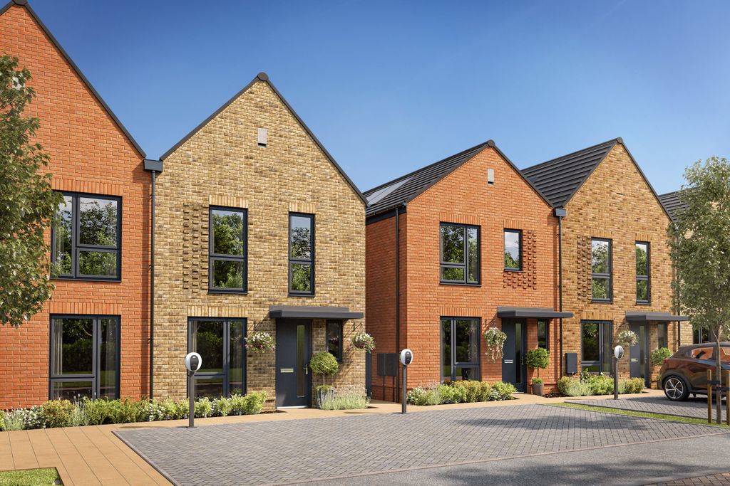 Property photo 1 of 8 Maidstone Street Scene Linmere