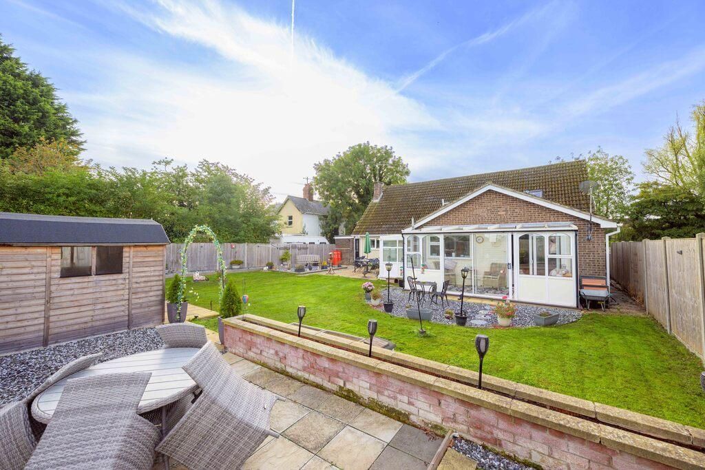 Property photo 2 of 31