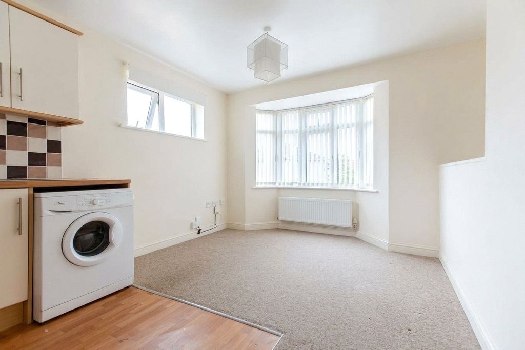 Property photo 1 of 13 Picture No. 21