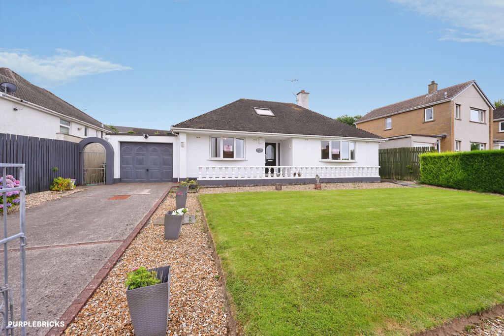 Property photo 2 of 57