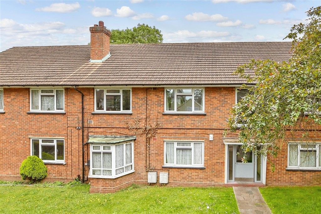 Property photo 2 of 7 External (Web)