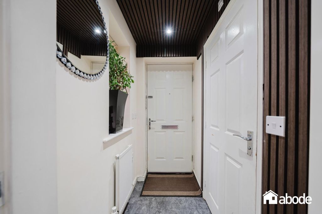 Property photo 2 of 28 Dsc02628-Hdr.Jpg