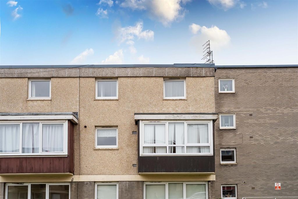 Property photo 3 of 16 External-49.Jpg