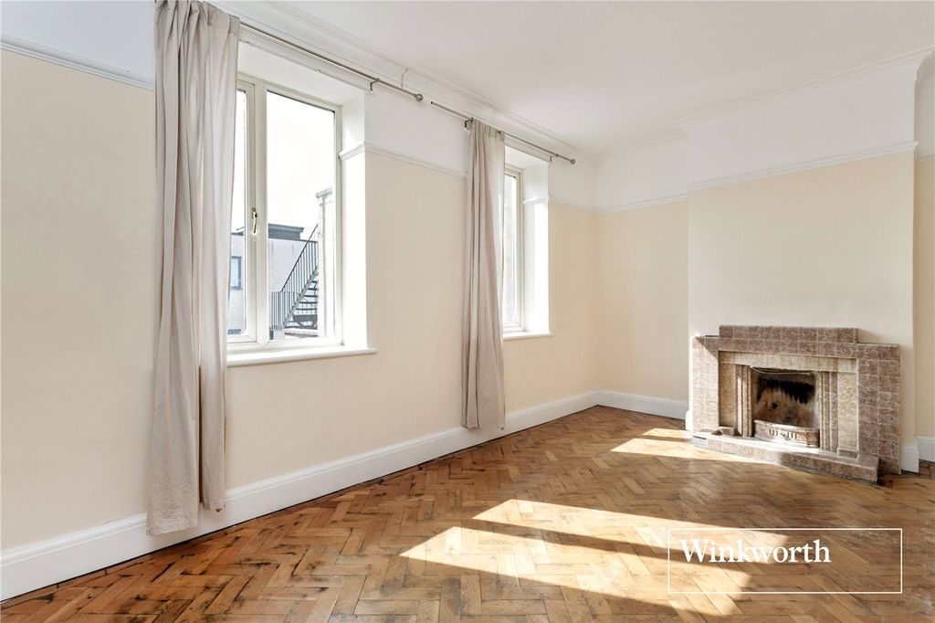 Property photo 2 of 14 Picture No. 01