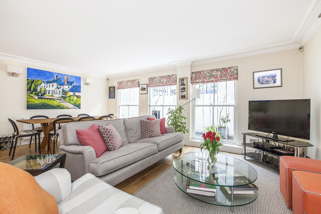 Property photo 1 of 13 Reception