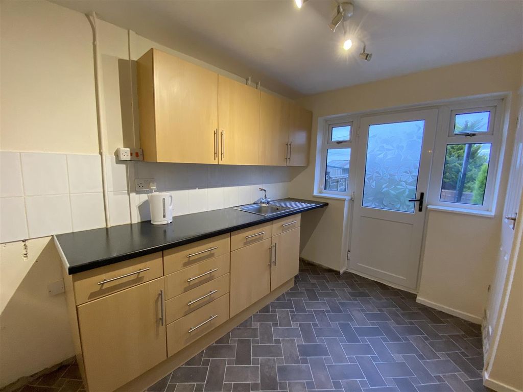 Additional image 5 of 3 bed terraced house to rentWestern Avenue, Bulwark, Chepstow NP16