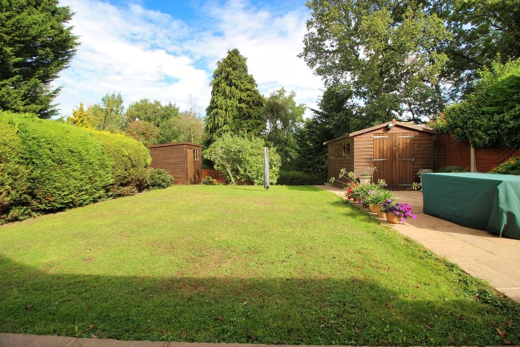 Property photo 2 of 23 Garden